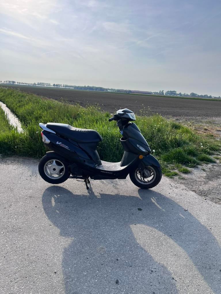 Peugeot V-Clic scooter ruilen, Fietsen en Brommers, Gebruikt, Overige modellen, Maximaal 45 km/u, Ophalen of Verzenden