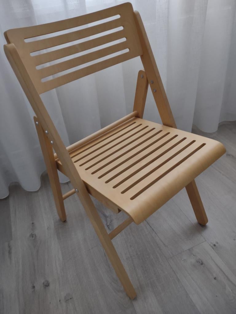 Houten Ikea stoel, Huis en Inrichting, Stoelen, Ophalen, Zo goed als nieuw, Eén