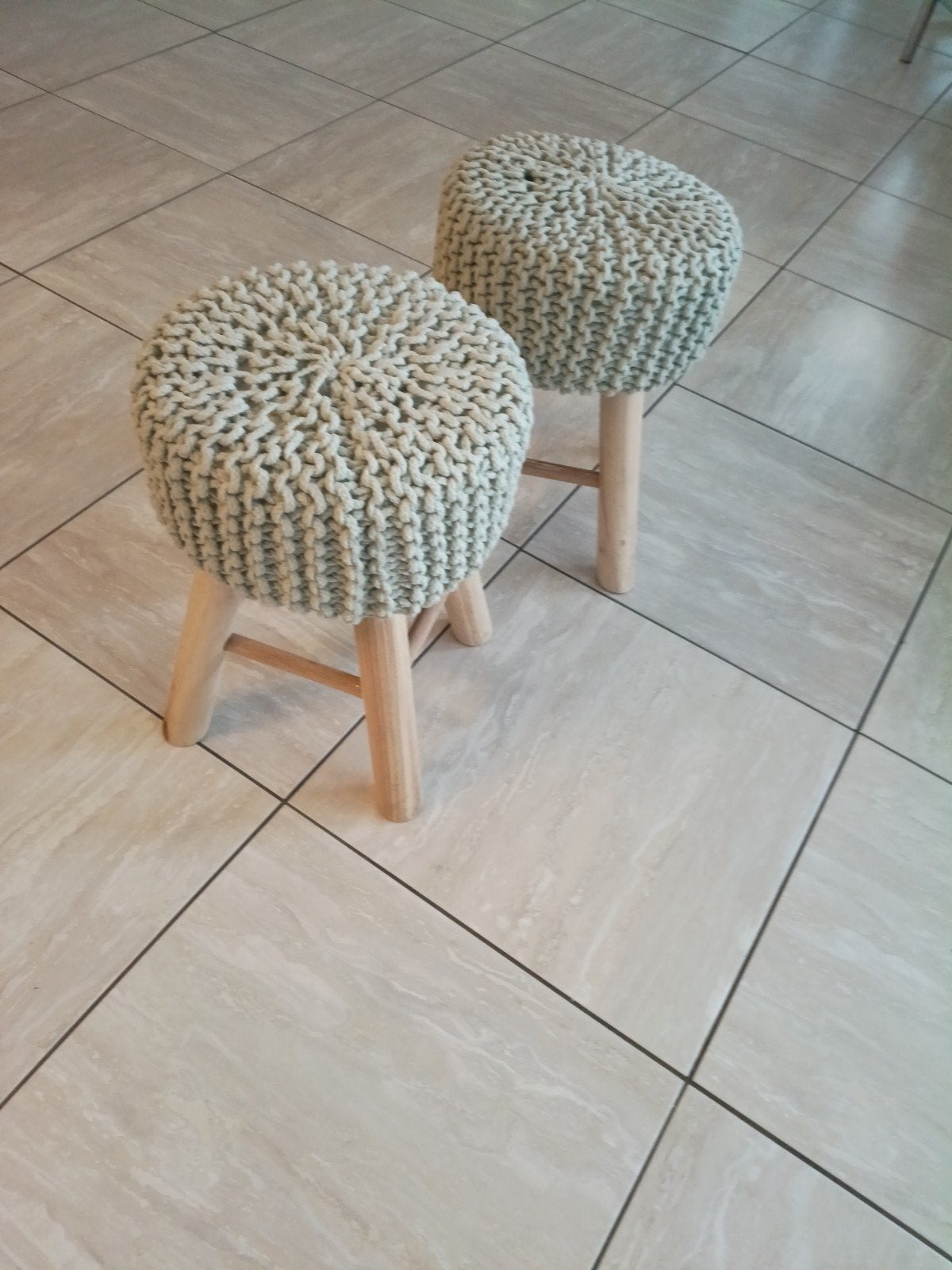Houten Bijzetkrukken met Gevlochten Zitting - Nieuwstaat, Ophalen, Nieuw, Hout