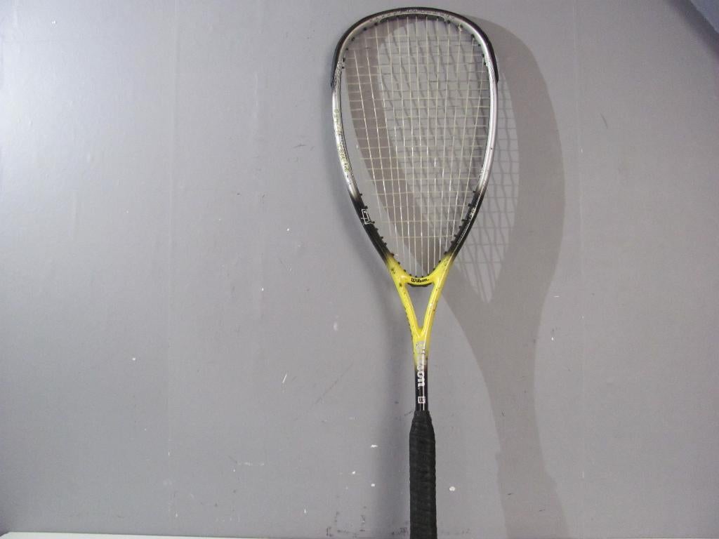 squash racket van WILSON SLEDGE HAMMER 160,, Sport en Fitness, Squash, Ophalen of Verzenden, Zo goed als nieuw, Racket, Met hoes