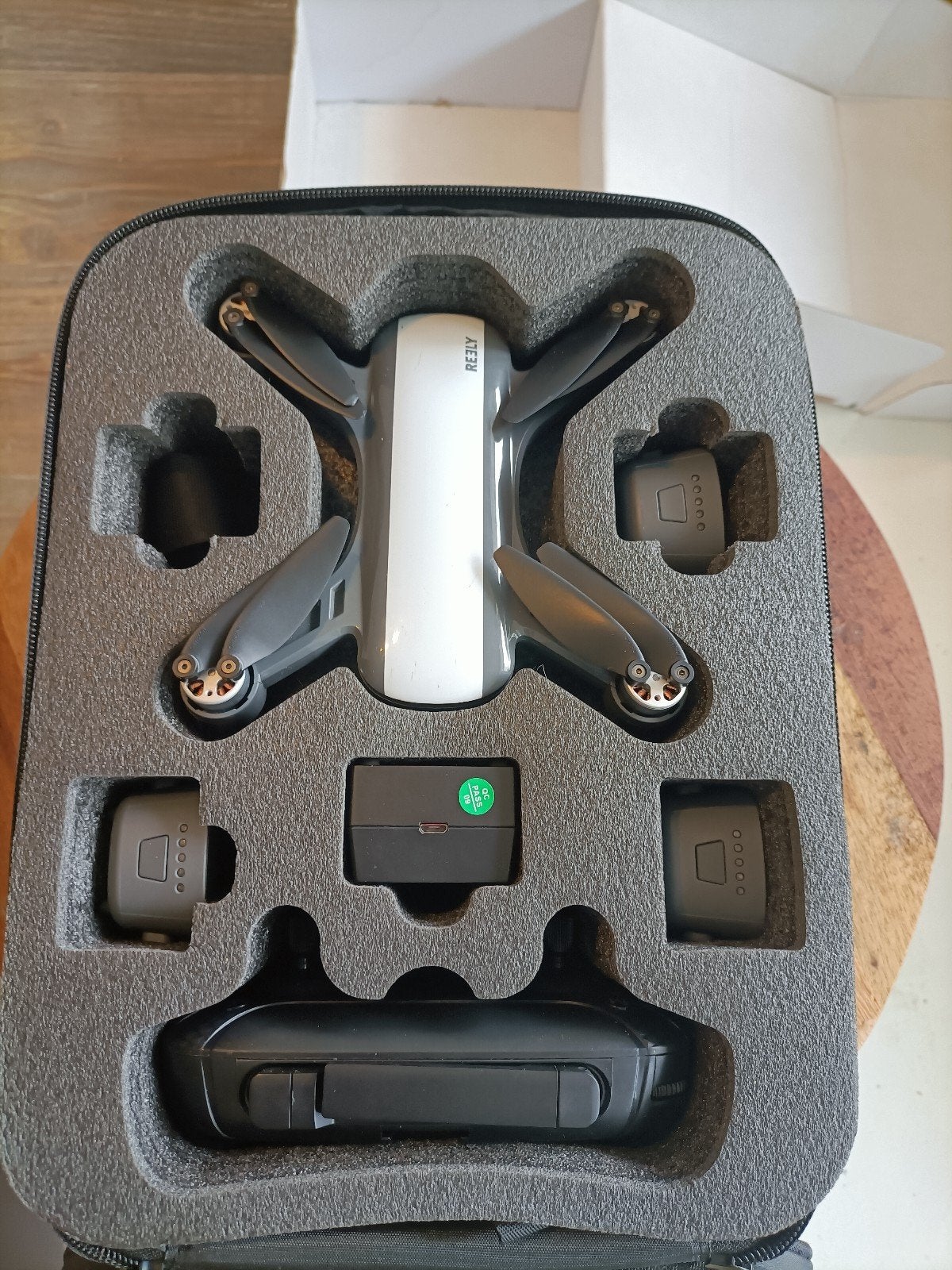Rebely drone met camera, 3 accu's en draagtas, Ophalen of Verzenden