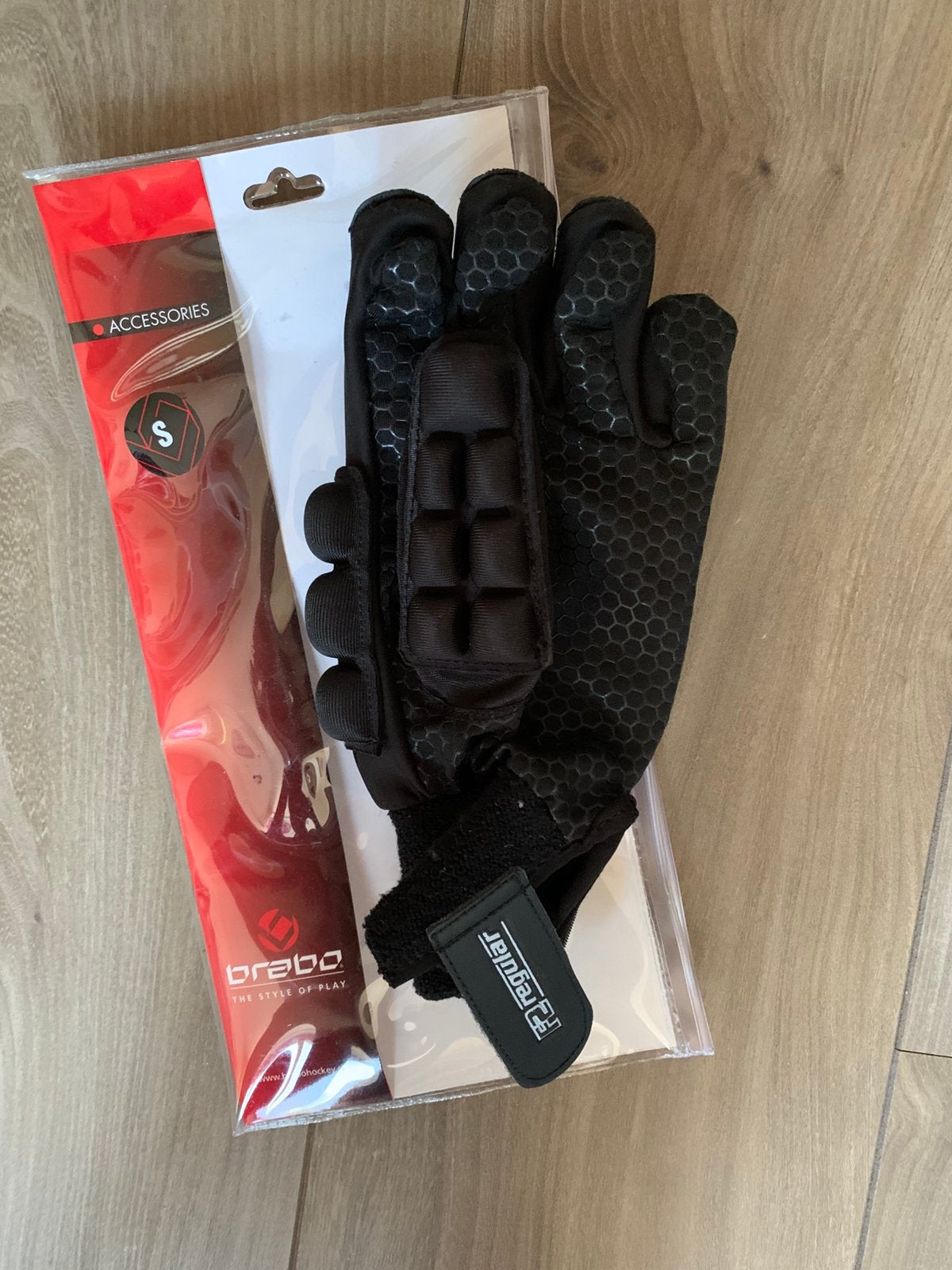 Zaalhockey handschoen maat S van Brabo, Ophalen, Zo goed als nieuw