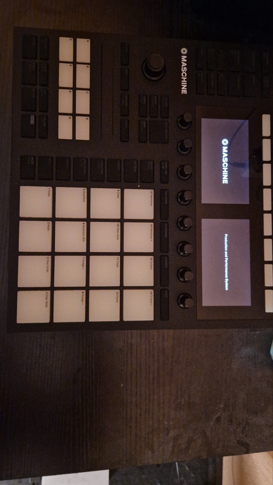 Native Instruments Maschine MK3 - ALLEEN OPHALEN, Overige aantallen, Zo goed als nieuw, Met midi-aansluiting, Ophalen