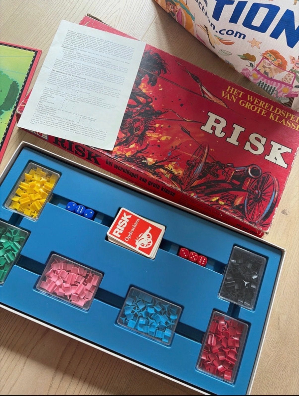 Risk: Het Wereldspel van Grote Klasse - Strategisch Bordspel, Drie of vier spelers, Ophalen of Verzenden, Gebruikt