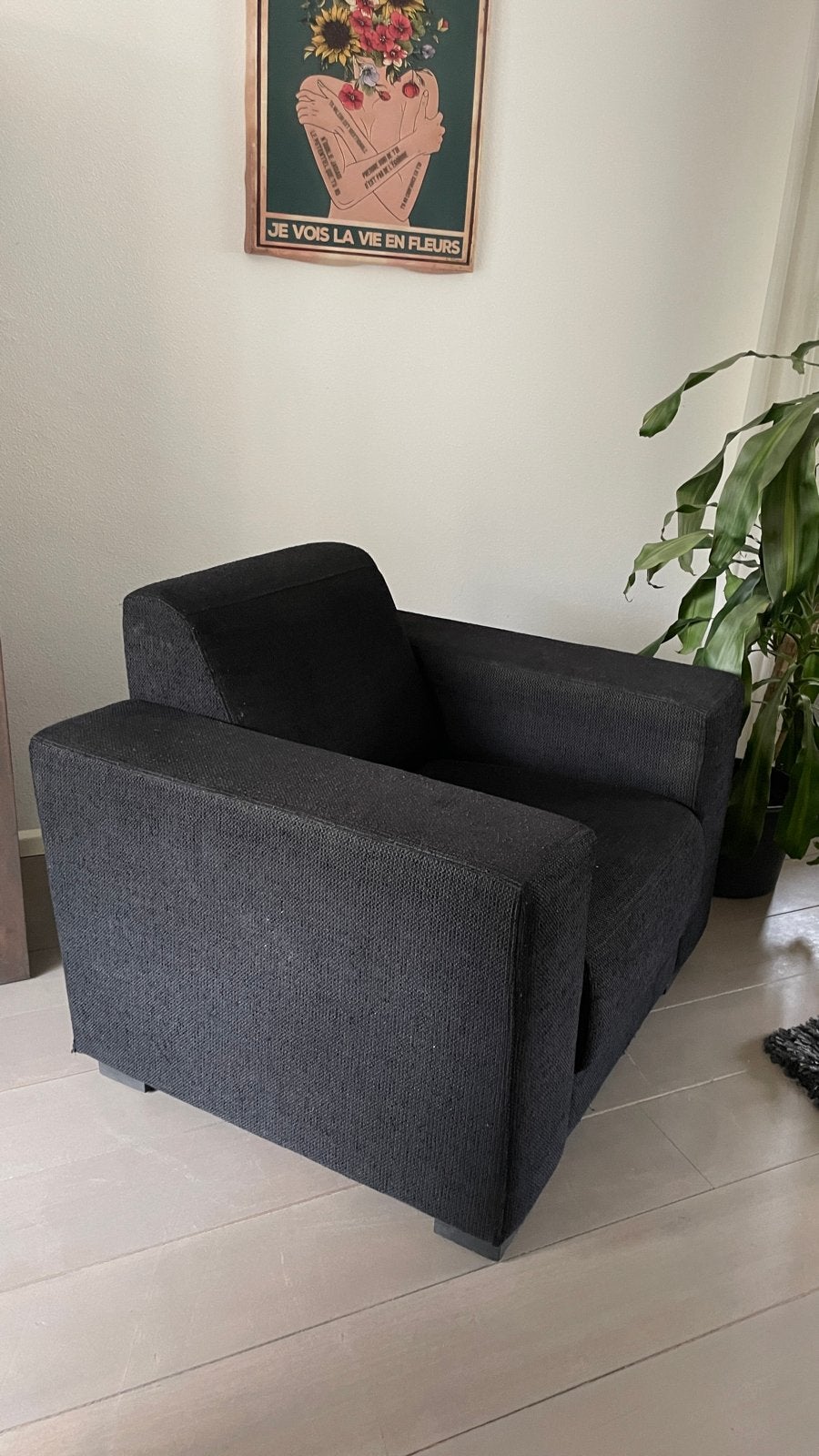 Comfortabele zwarte fauteuil, Ophalen, Gebruikt, Stof, 75 tot 100 cm
