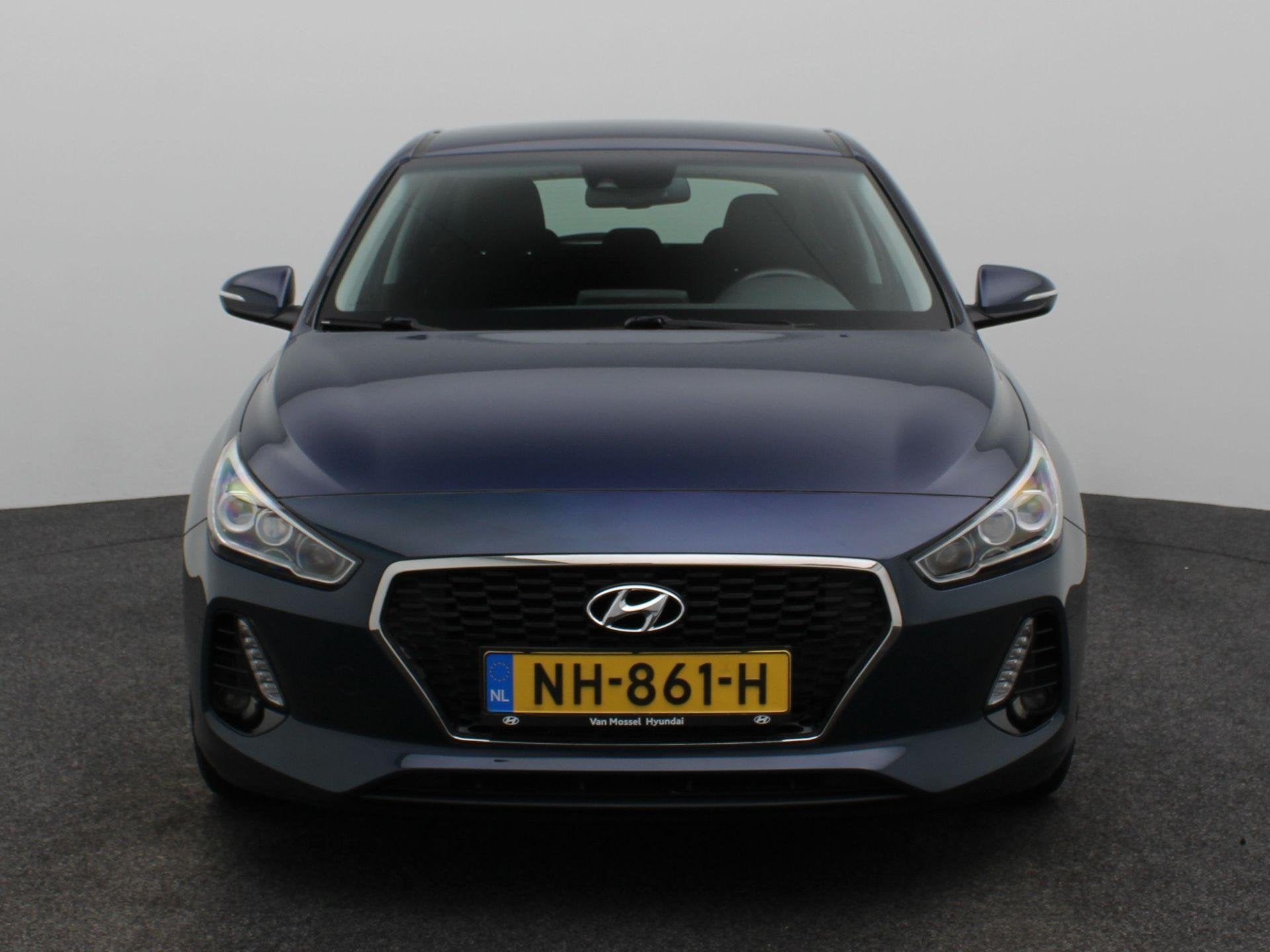 Hyundai i30 1.0 T-GDI First Edition | Achteruitrijcamera | C, Auto's, Hyundai, 12 maanden, Stof, Euro 6, Origineel Nederlands