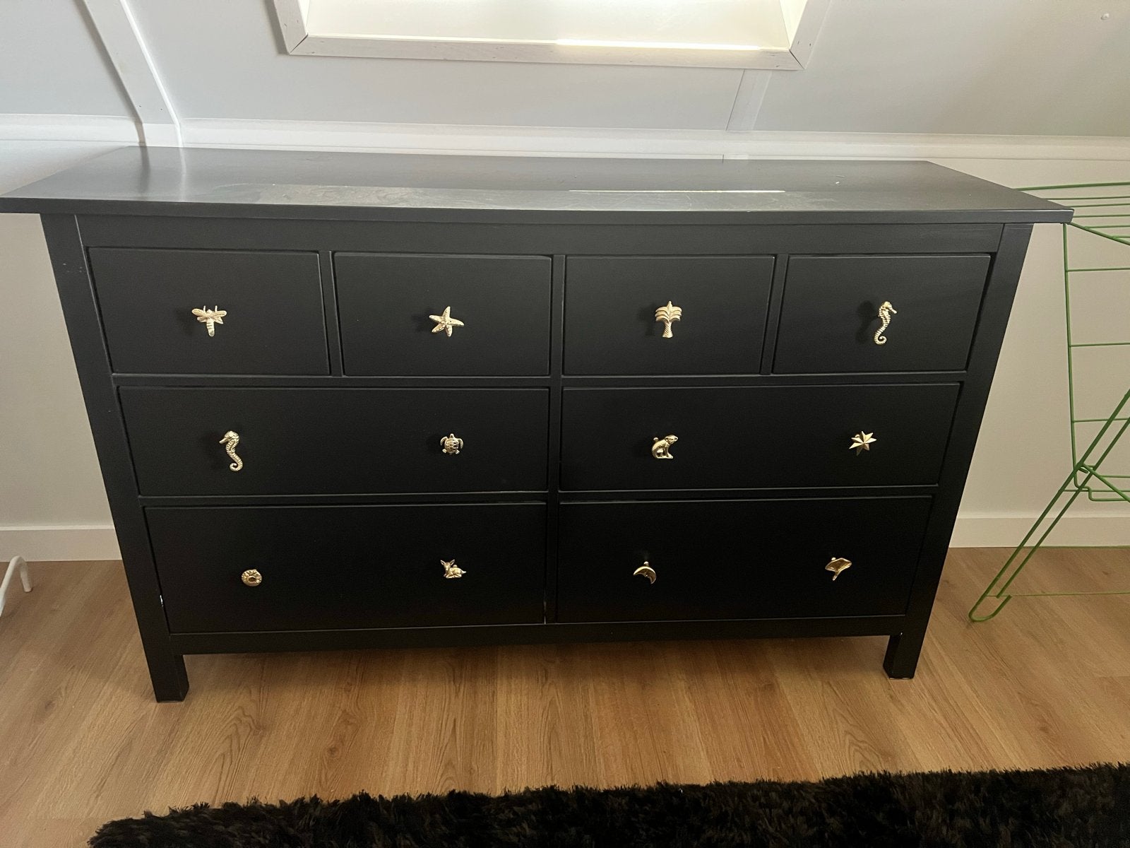Hemnes Ikea ladekast (zelf zwart geverfd), Ophalen, Gebruikt, 100 tot 150 cm, Met lade(s)