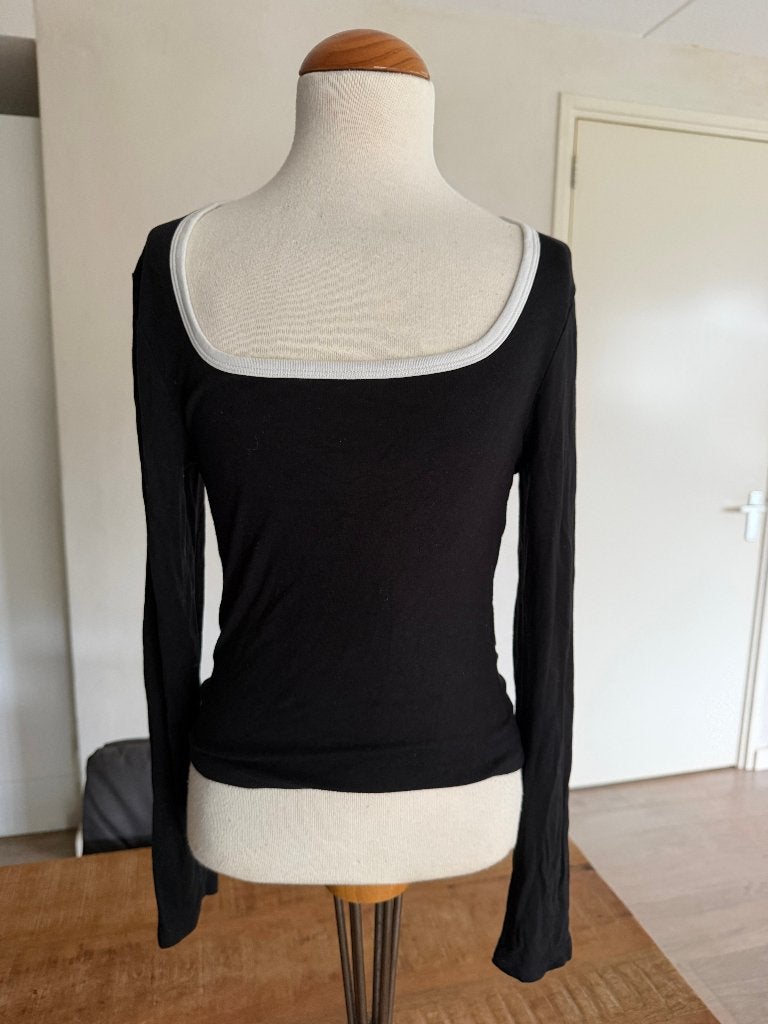 Shein top zwart / wit, zeer nette staat maat S DQ, Zwart, Ophalen of Verzenden, Lange mouw, Maat 36 (S)