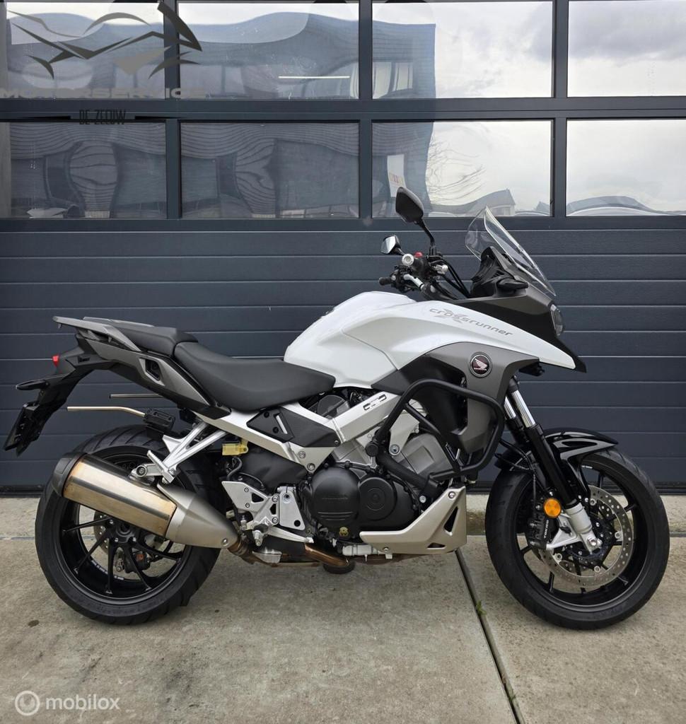Honda VFR800X Crossrunner ABS BJ 2015, Motoren, Motoren | Honda, 782 cc, Bedrijf, Toermotor, LED Verlichting