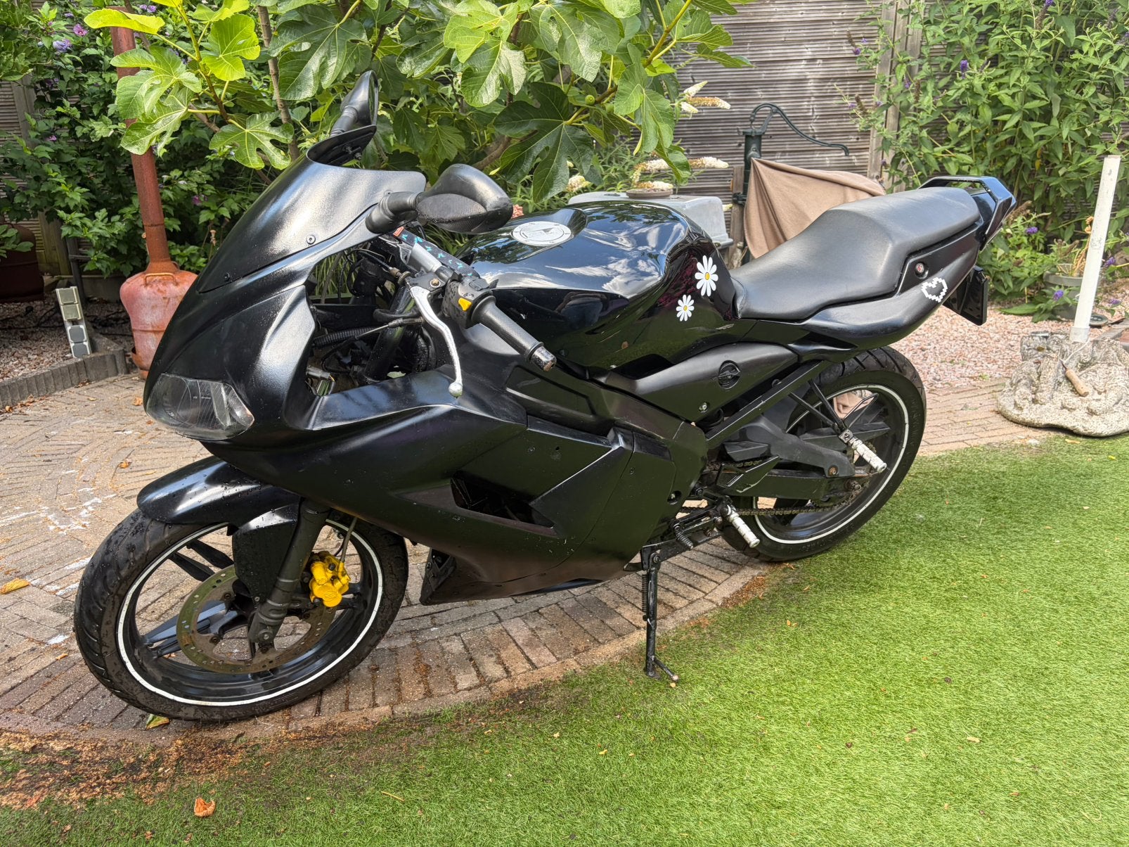Yamaha TZR 50 zwart, Ophalen of Verzenden, Zo goed als nieuw, Benzine, Overige modellen