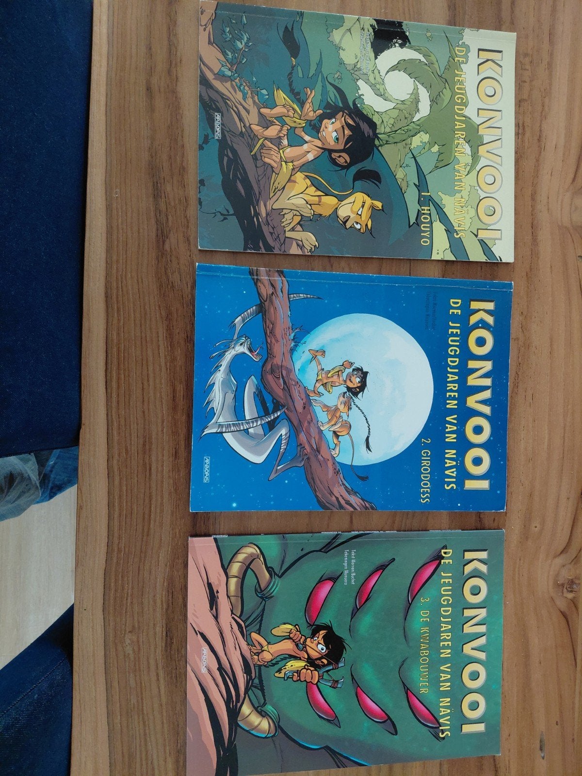 Konvooi - De Jeugdjaren van Navis 1 t/m 3, Complete serie of reeks, Ophalen of Verzenden, Gelezen, Houyo, Girodoess, De Kwabouwer