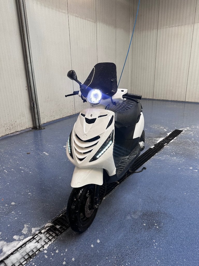 Piaggio zip 50cc 4t, Ophalen, Maximaal 45 km/u, Zip, Zo goed als nieuw