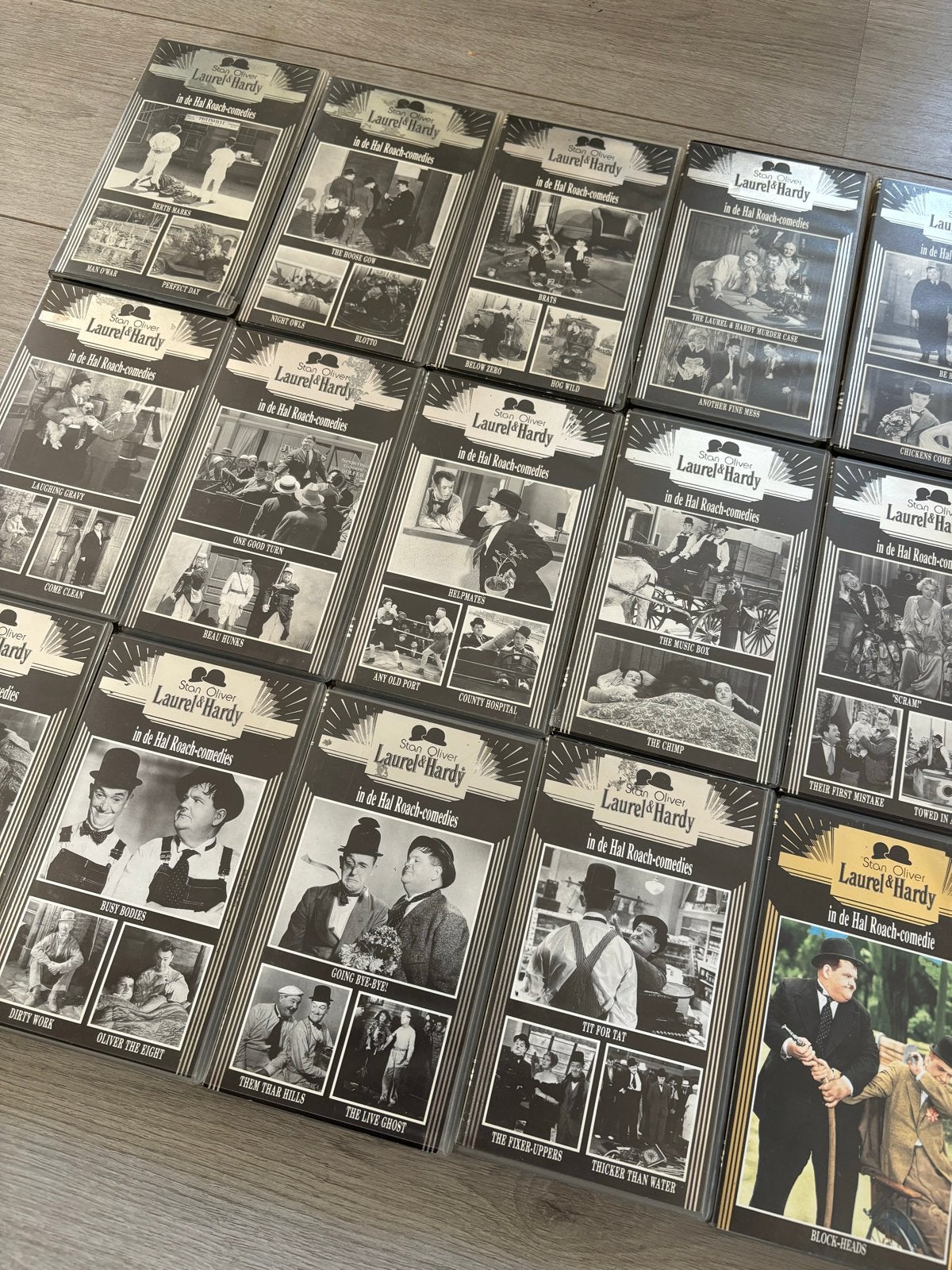 Laurel & Hardy VHS collectie - 15 videobanden serie, Alle leeftijden, Komedie, VHS, Ophalen