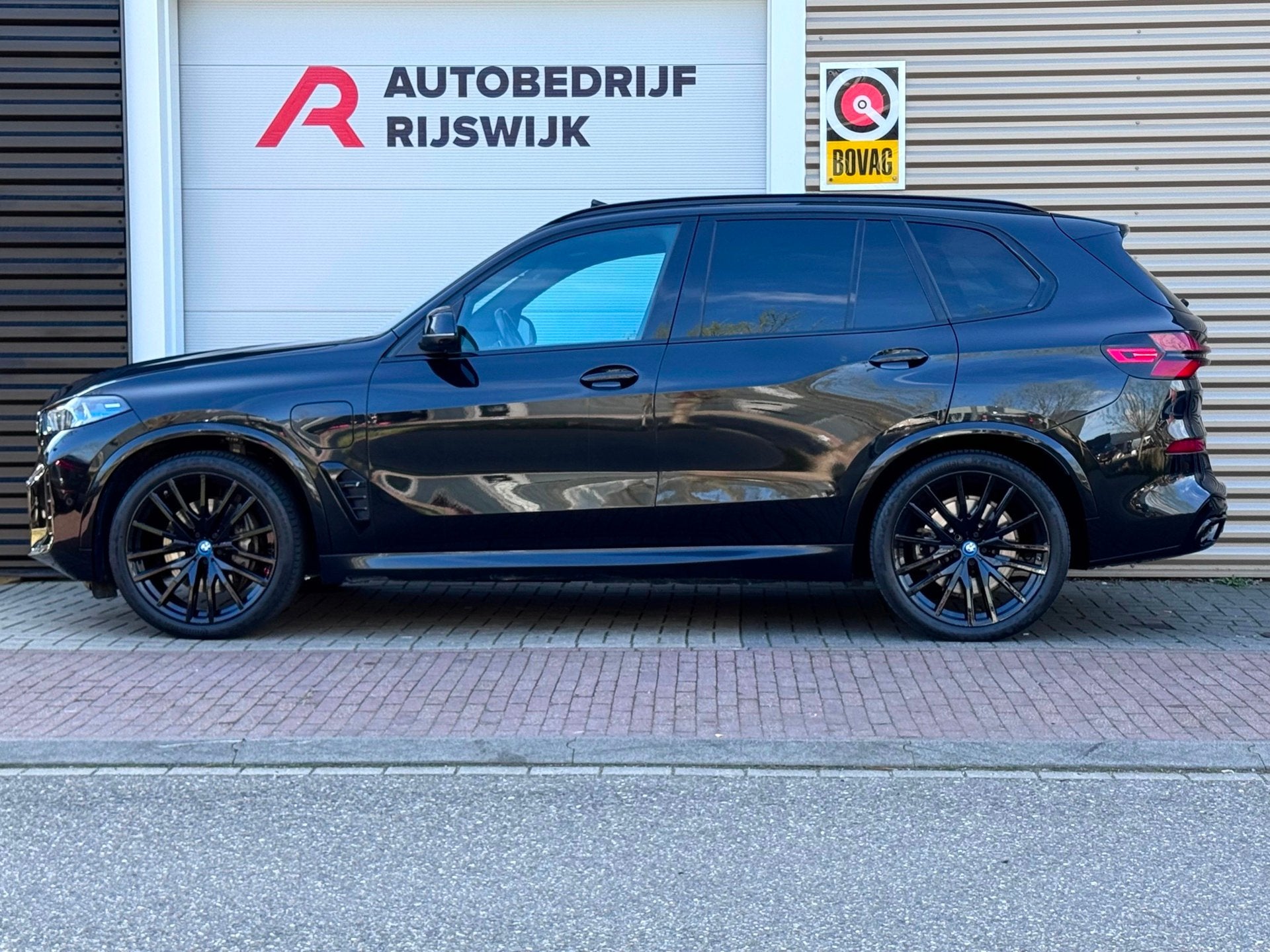 BMW X5 XDrive50e Skylounge/H&K/360/Memory/Laser, Auto's, Automaat, Gebruikt, X5, 2395 kg