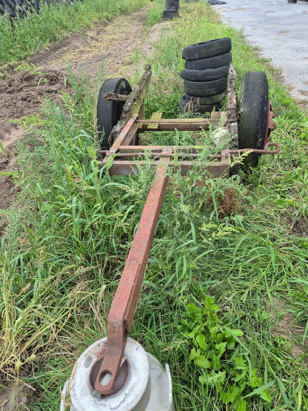 oude kiepwagen onderstel, Ophalen, Gebruikt