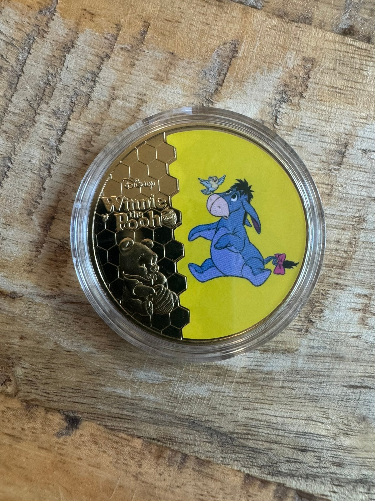Walt Disney munt Eeyore, Verzamelen, Ophalen of Verzenden, Winnie de Poeh of vrienden, Nieuw