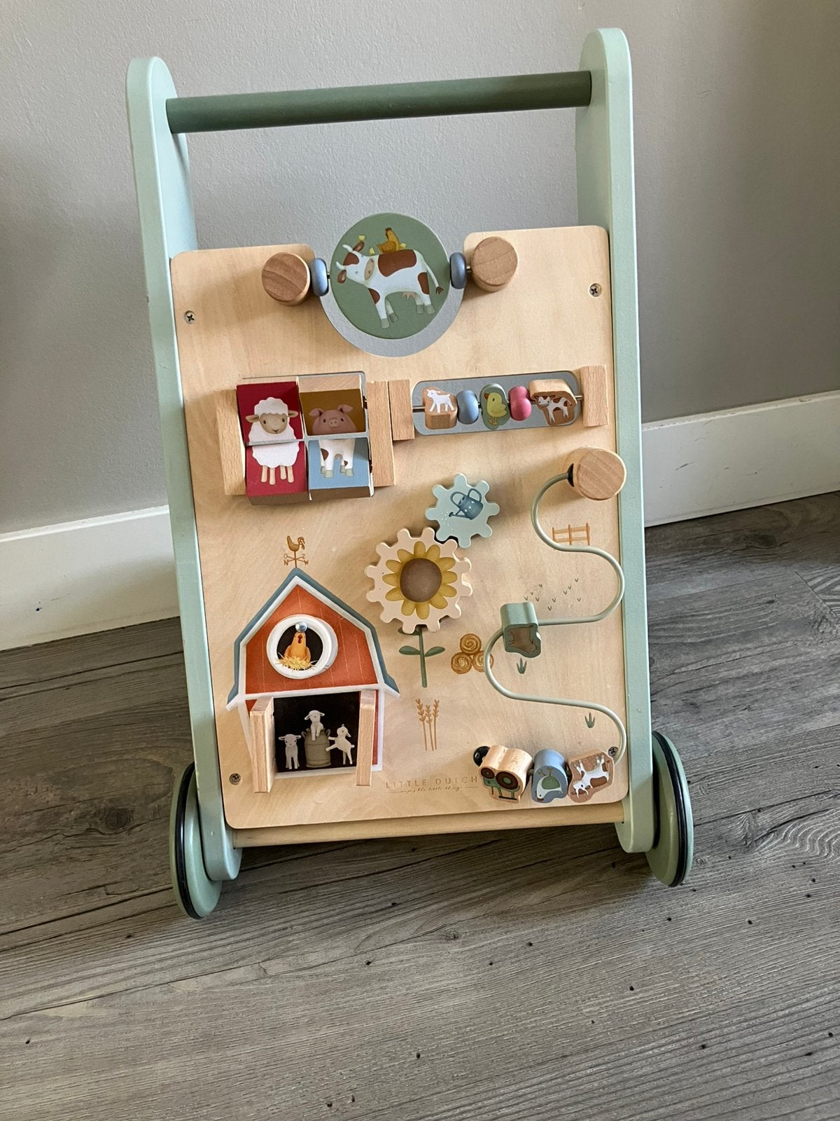 Little Dutch loopwagen little farm, Kinderen en Baby's, Speelgoed | Houten speelgoed, Ophalen, Zo goed als nieuw, Duw- of Trekspeelgoed