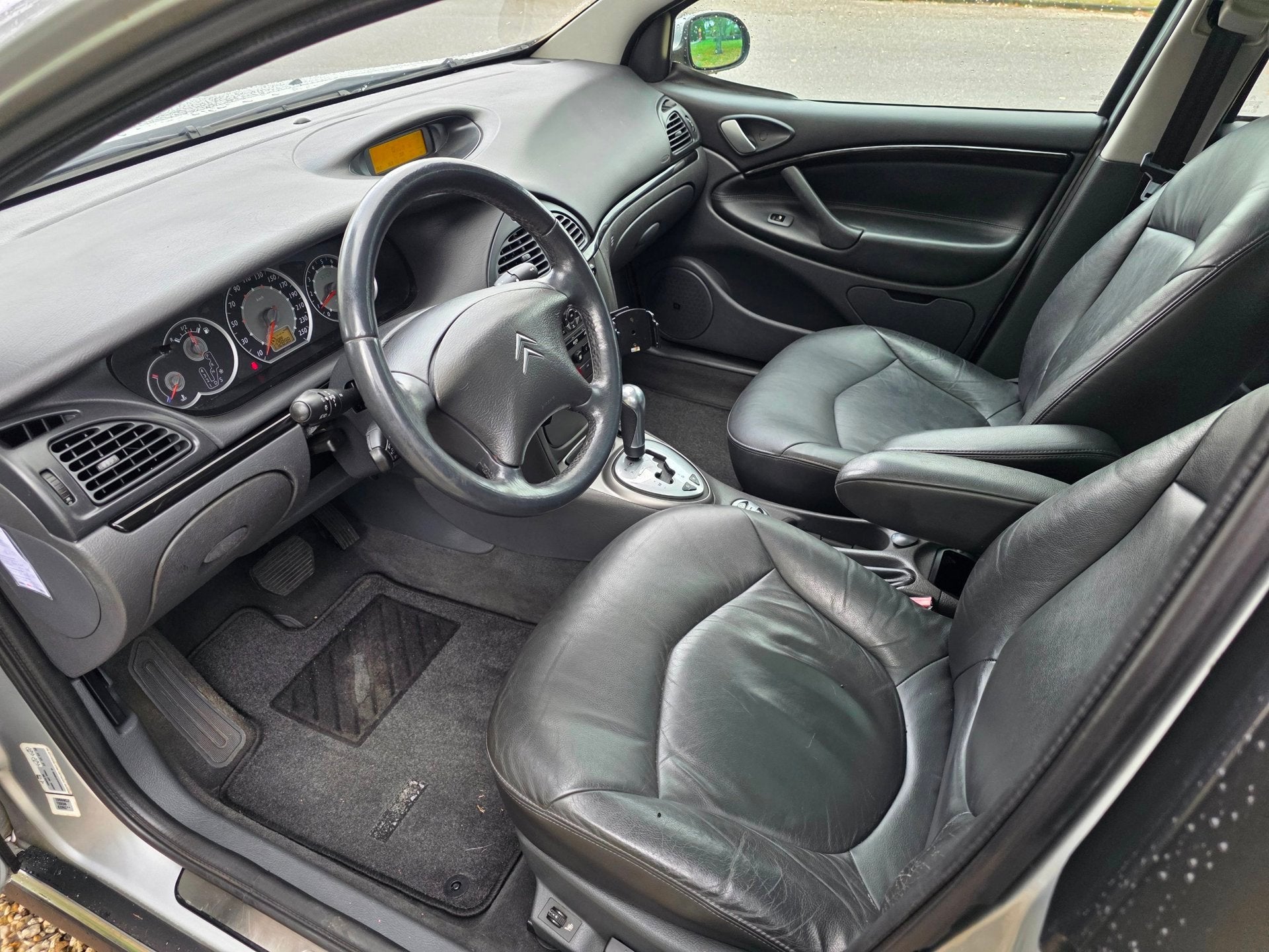 Citroen C5 Break 2.0-16V Exclusive AUTOMAAT, Auto's, Gebruikt, 4 cilinders, Origineel Nederlands, C5