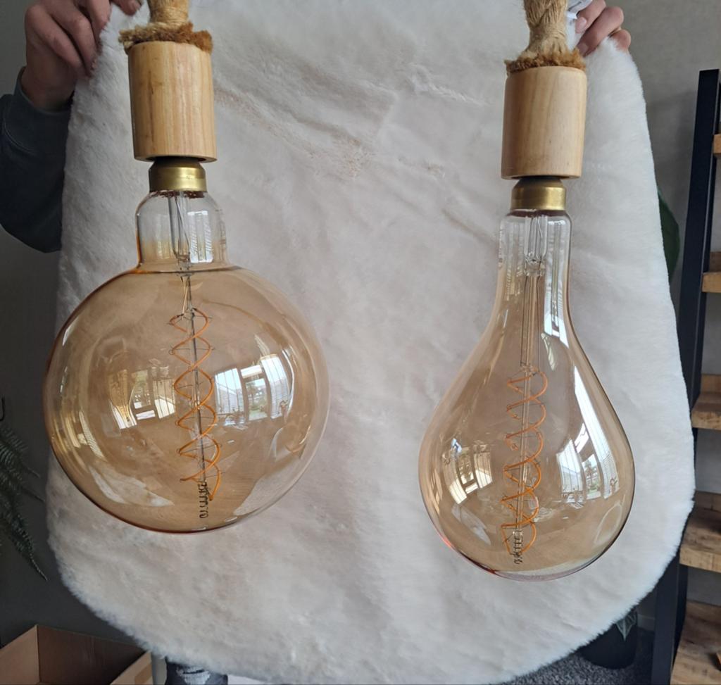 Hanglamp bollen 2x   30 cm hoog, Ophalen of Verzenden, Zo goed als nieuw