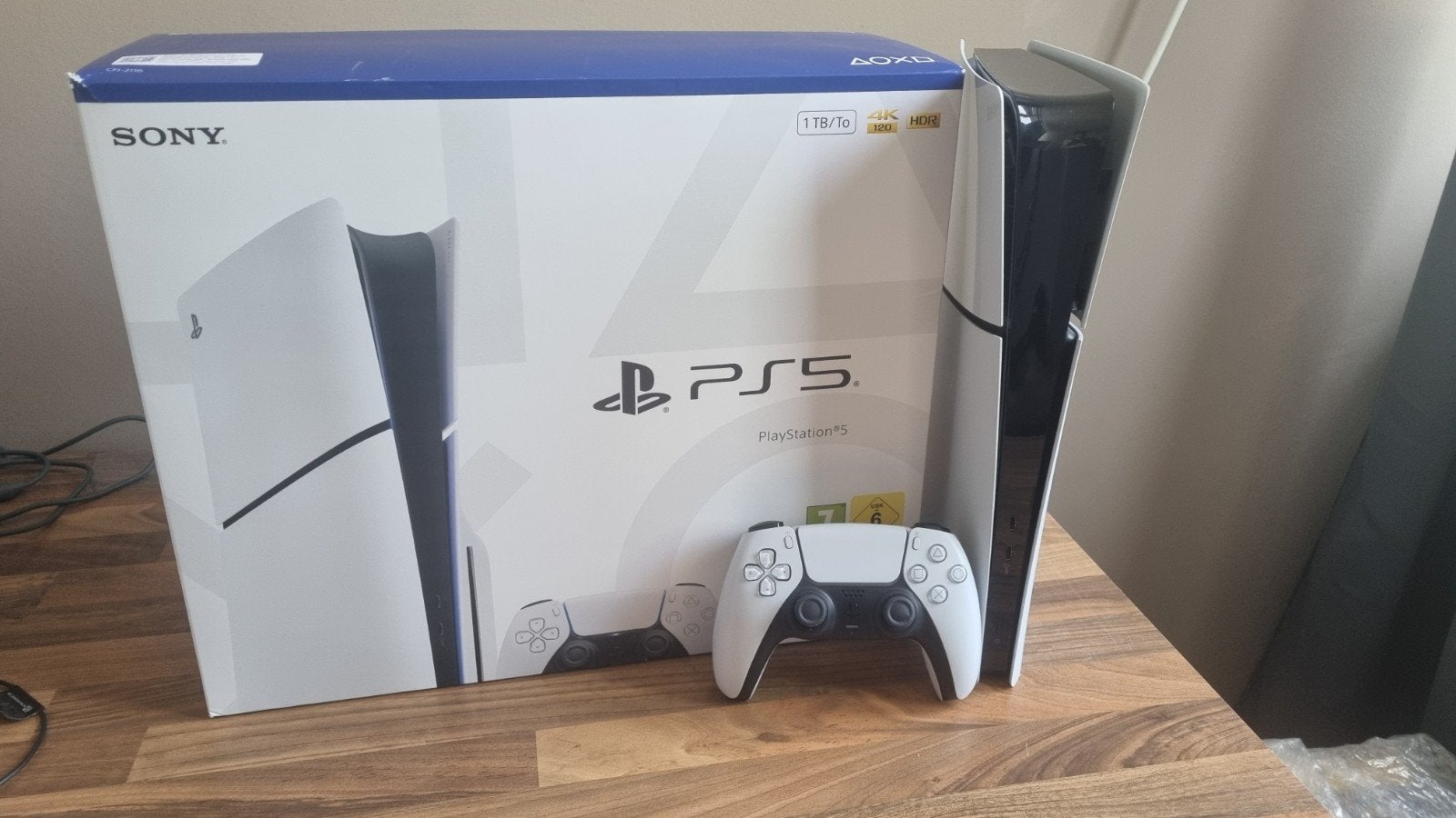 Playstation 5 slim digitaal, Spelcomputers en Games, Spelcomputers | Sony PlayStation 5, Verzenden, Zo goed als nieuw