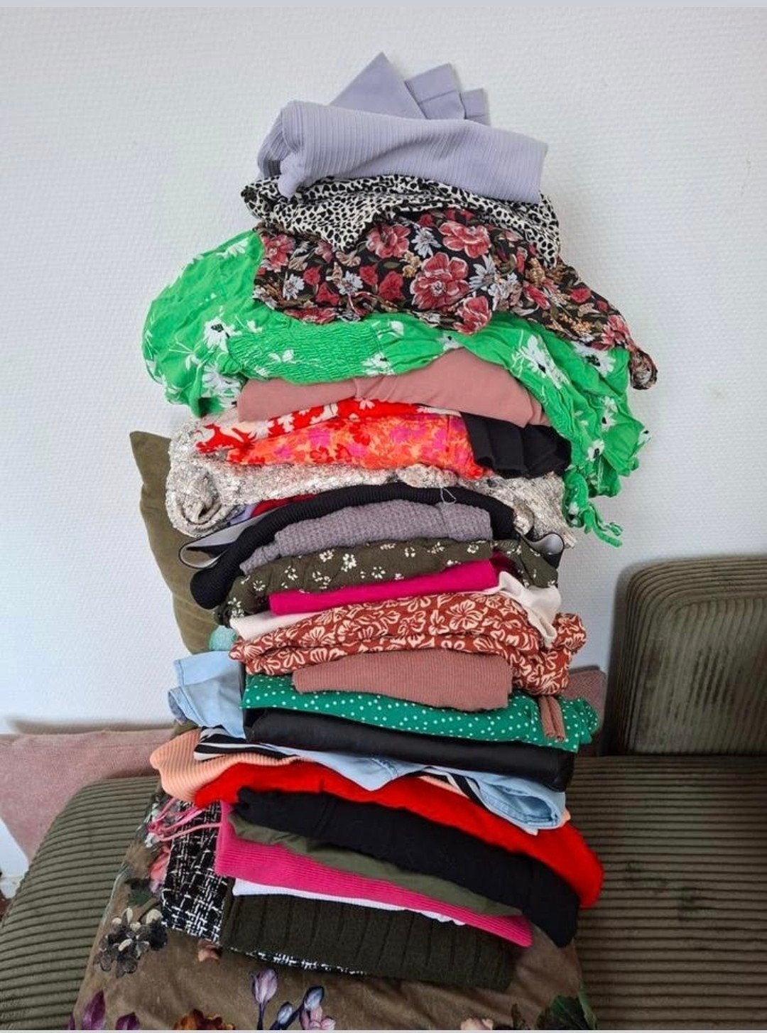 38 stuks, mt S kledingset tiener jeugdige mode kledingpakket, Ophalen of Verzenden, Zo goed als nieuw, Maat 36 (S)