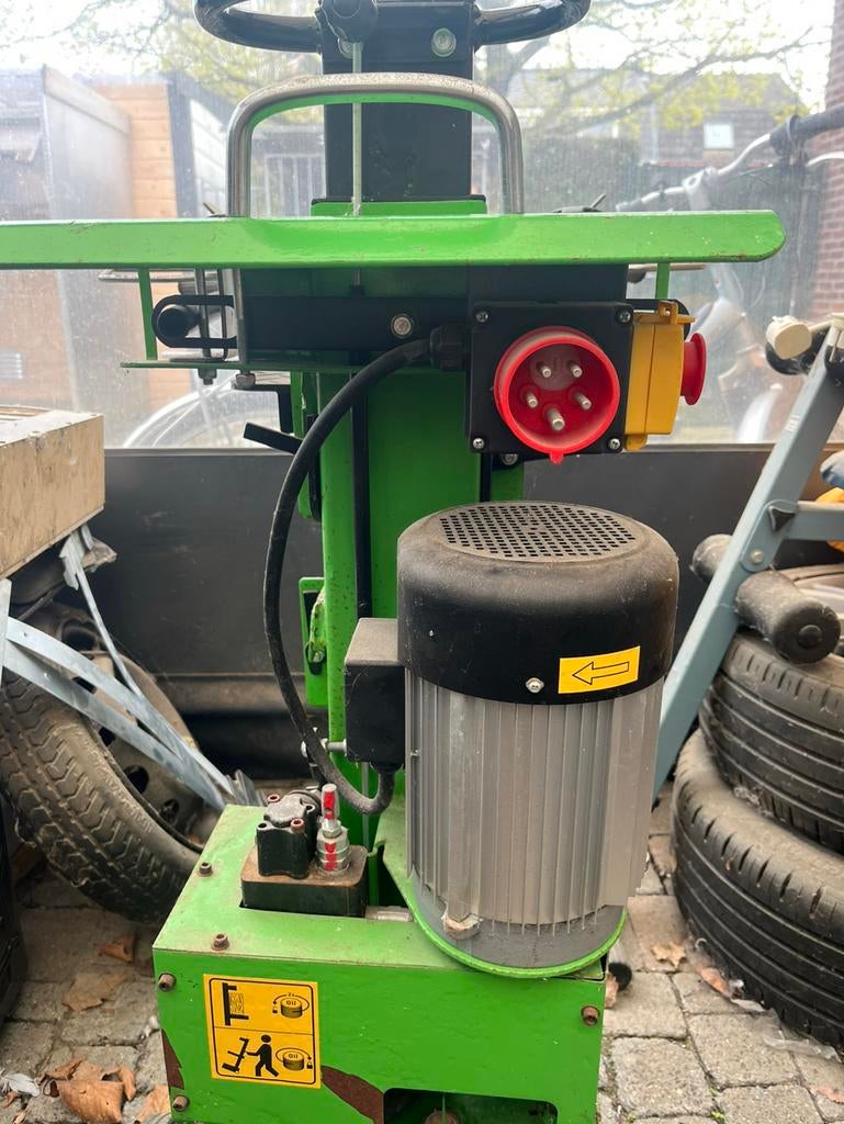 Kity PV 6000 houtklover, Ophalen, 1200 watt of meer, Afkortzaag, 70 mm of meer