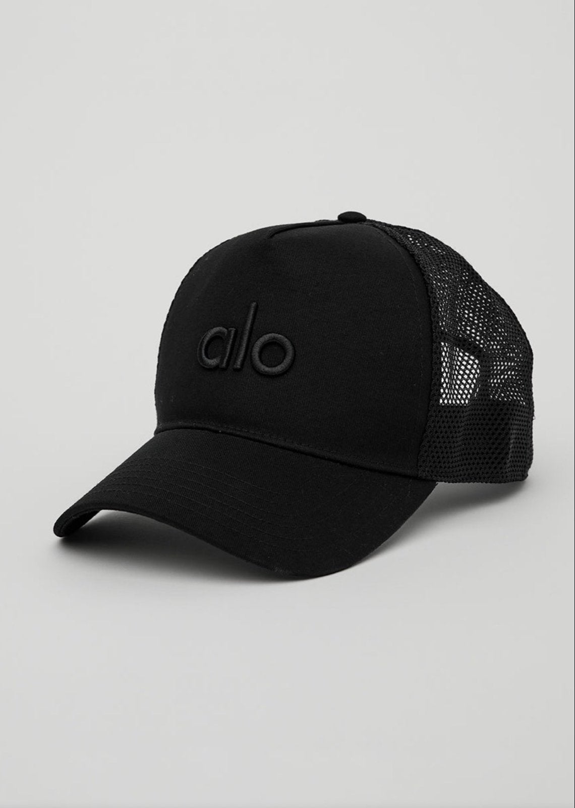 Alo District Trucker Hat Black. Nog 1 stuk over, Ophalen of Verzenden, Nieuw, One size fits all, Pet