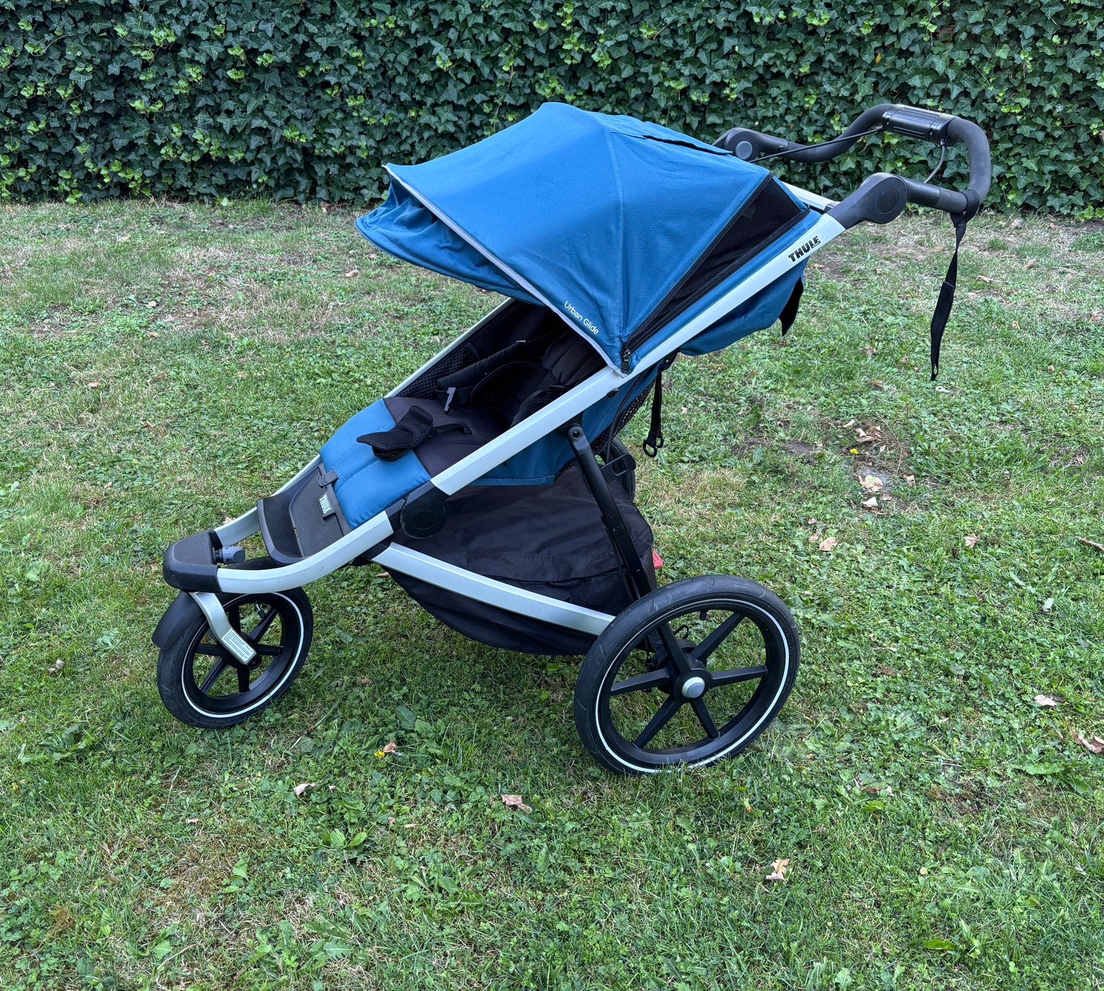 Thule Urban Glide 2 - Blauw - zeer goede staat, Ophalen, Gebruikt