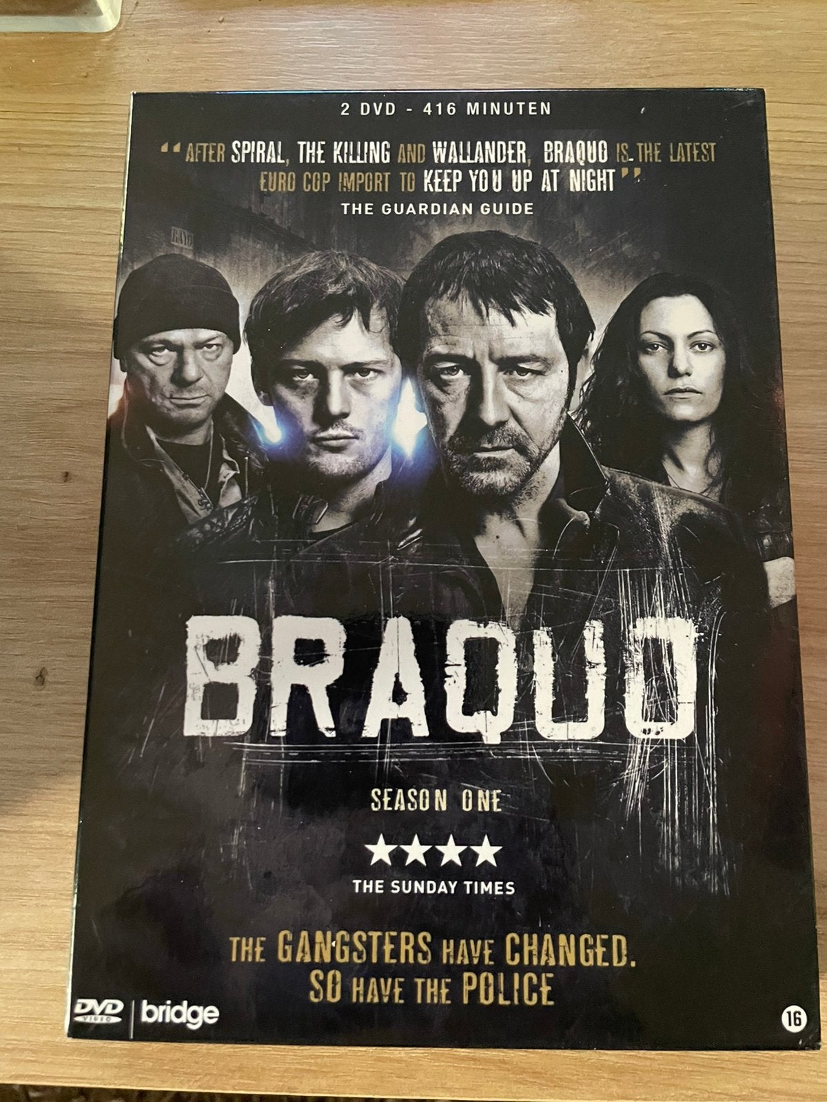 Braquo (Seizoen 1), Engels, Vanaf 16 jaar, Seizoen 1, Nederlands