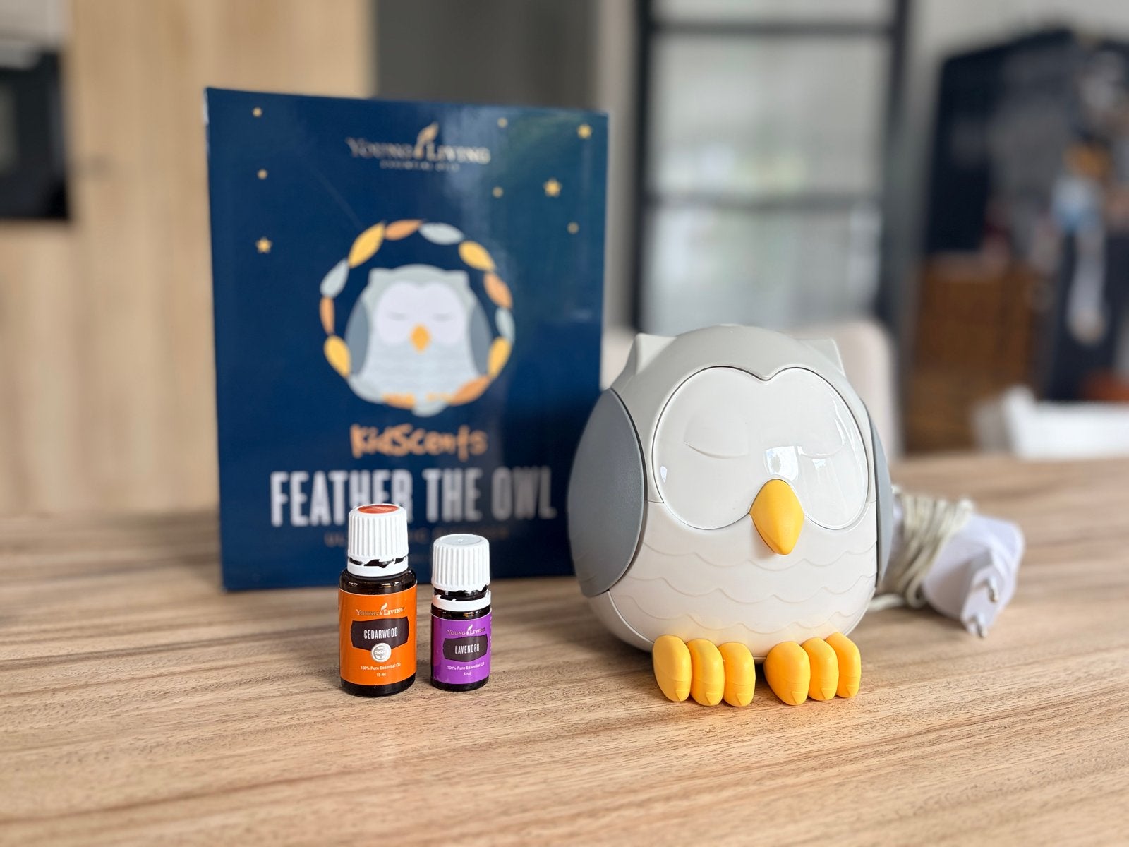 Young Living Feather the Owl diffuser met oliën, Ophalen, Zo goed als nieuw