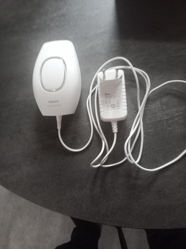 Philips Lumea Comfort IPL Ontharingsapparaat, Ophalen of Verzenden, Zo goed als nieuw, Scheren en Epileren