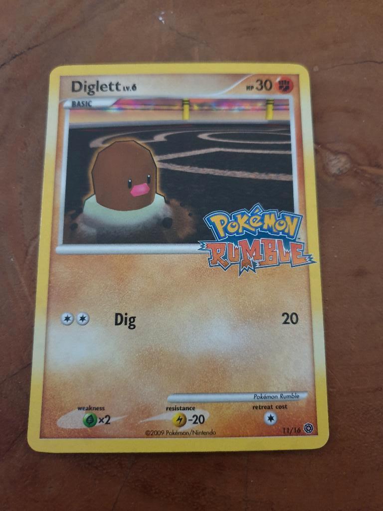 Oude Pokemonkaarten die weg mogen uit onze eigen collectie, Ophalen of Verzenden, Zo goed als nieuw, Losse kaart, Foil