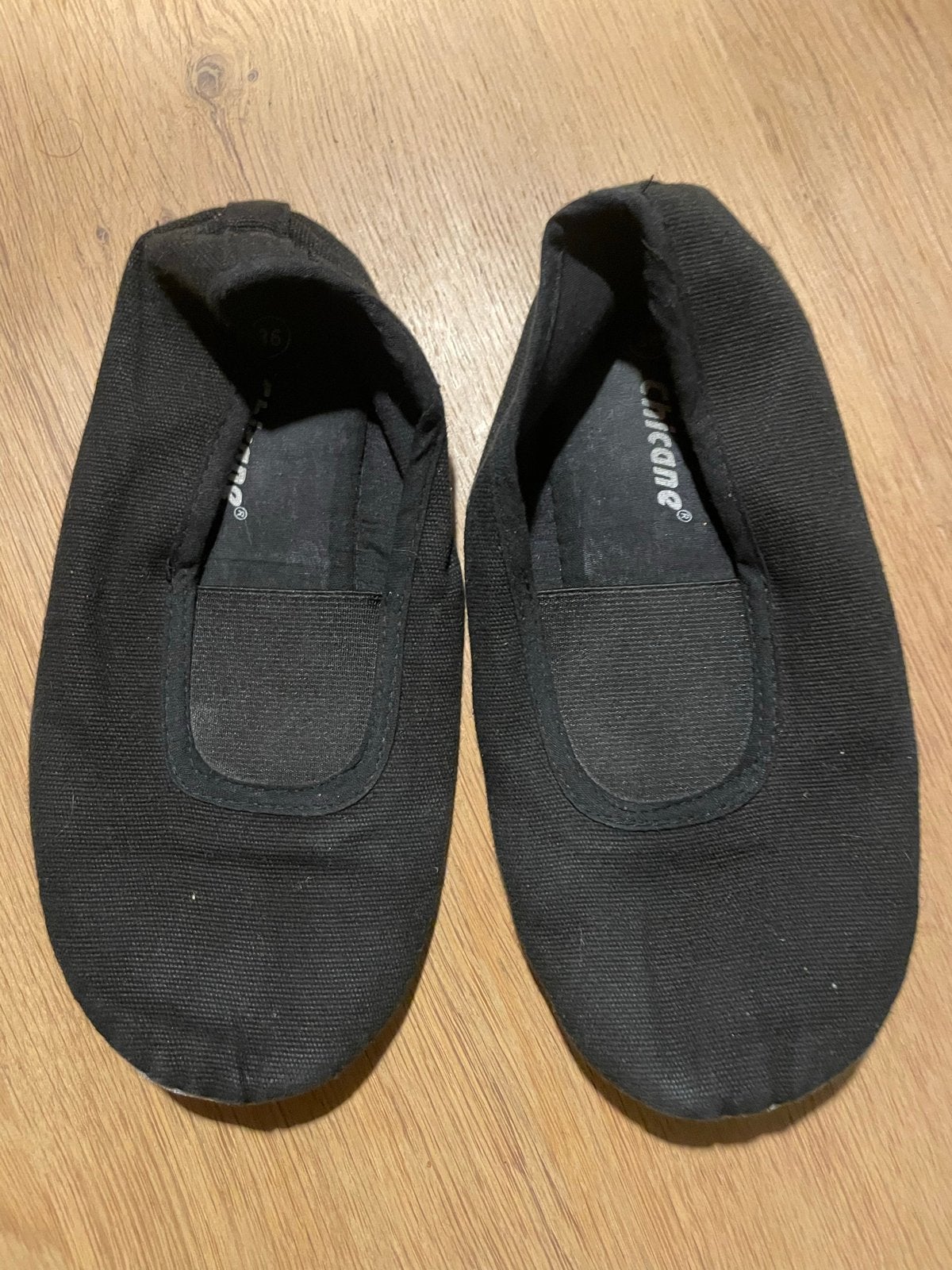 Turnschoentjes / balletschoentjes chicane zwart maat 36, Ophalen of Verzenden, Gebruikt, Zwart, Turnschoenen