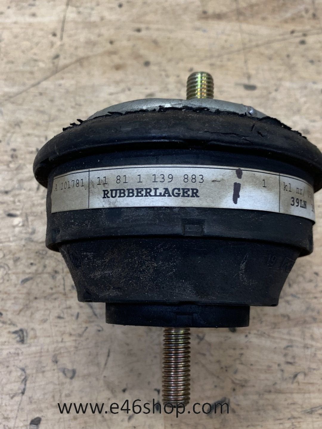 Motorsteun BMW E36 325TD OE 11811139883, Auto-onderdelen, -, -, Nieuw, Ophalen of Verzenden