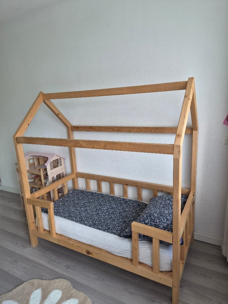Kinderbed, Gebruikt, 70 tot 85 cm, Minder dan 140 cm, Ophalen