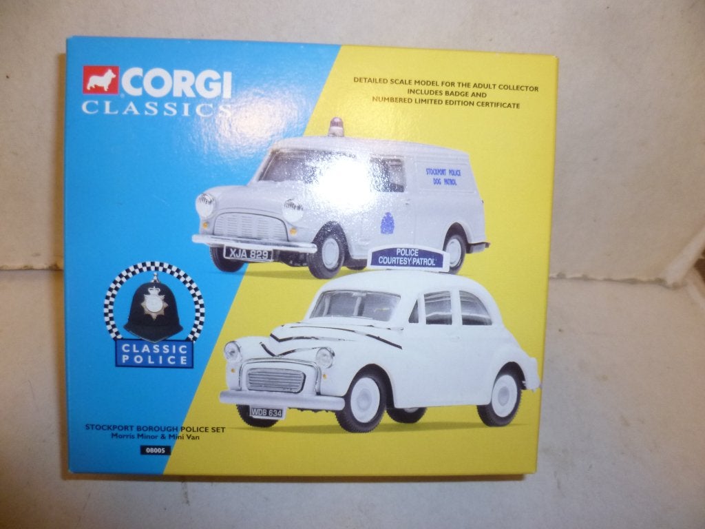 Corgi 1997 Stockport Borough Police Set  Morris Minor + Mini, Ophalen of Verzenden, Nieuw, Auto, Corgi