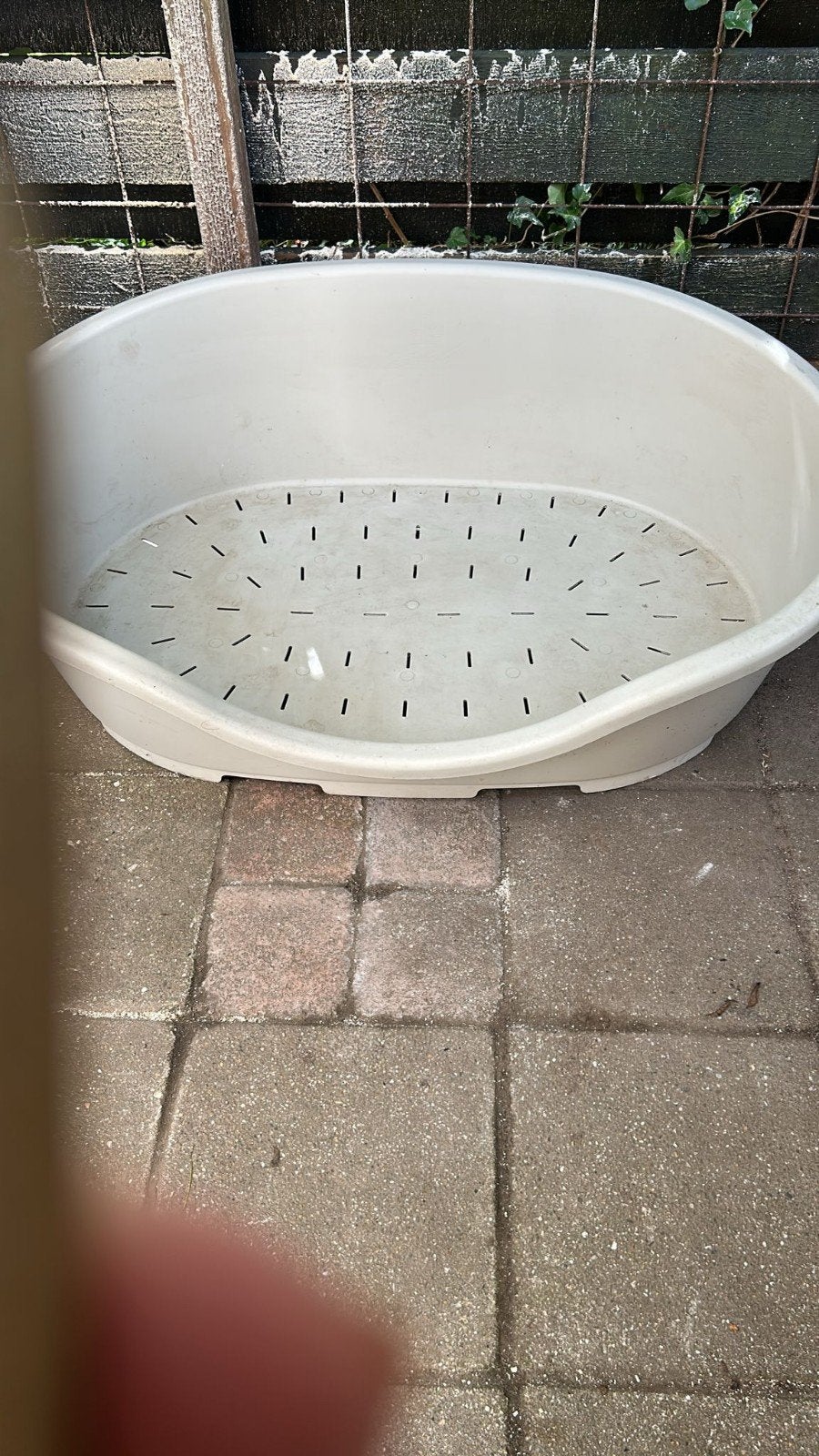 Plastic hondenmand, Ophalen, Overige