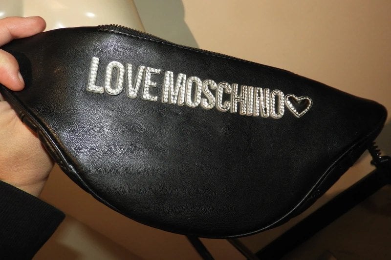 Love Moschino buik tasje ruiten stiksel merklogo voorkant, Verzenden, Gebruikt, Zwart, Overige typen