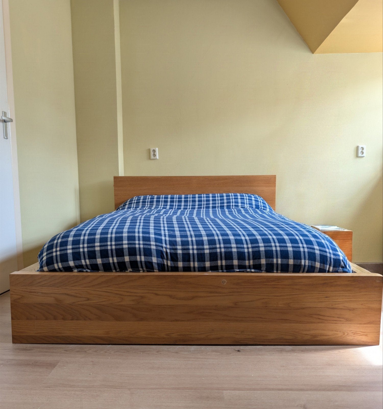 IKEA Bed 140x200 - Houten Bedframe, Huis en Inrichting, Slaapkamer | Bedden, Ophalen, Wit, Tweepersoons, 140 cm