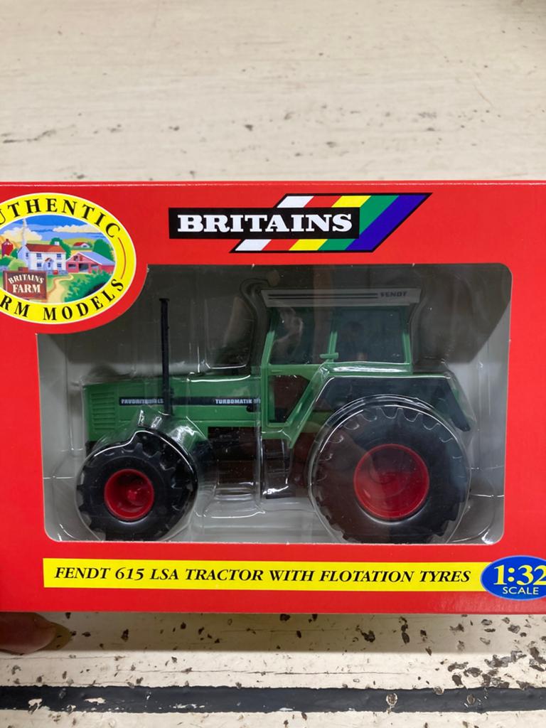 Fendt 615 lsa britains, Ophalen of Verzenden, Zo goed als nieuw, Tractor of Landbouw, Britains