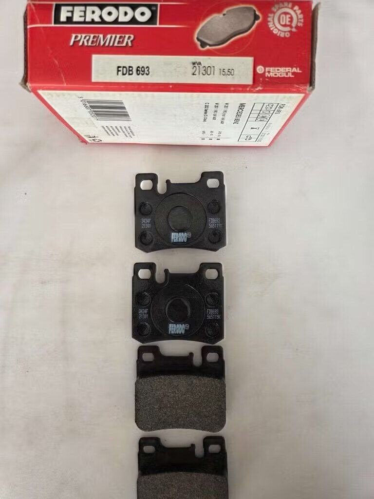 Set Remblokken Mercedes W201 W124, -, Nieuw, Ferodo, Ophalen of Verzenden