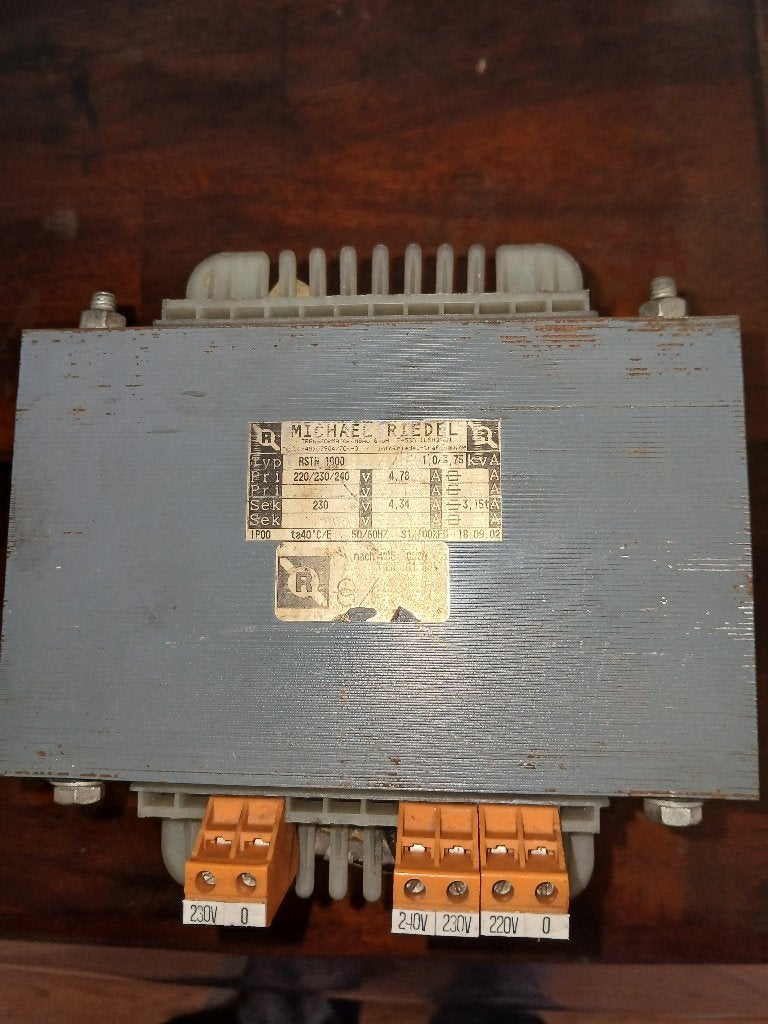 Scheidings trafo 1 kVa 230/240V -230V, Ophalen, Gebruikt