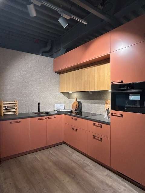 Showroom keuken hoek opstelling, Huis en Inrichting, Overige kleuren, Hoekkeuken, Niet ingevuld, Nieuw