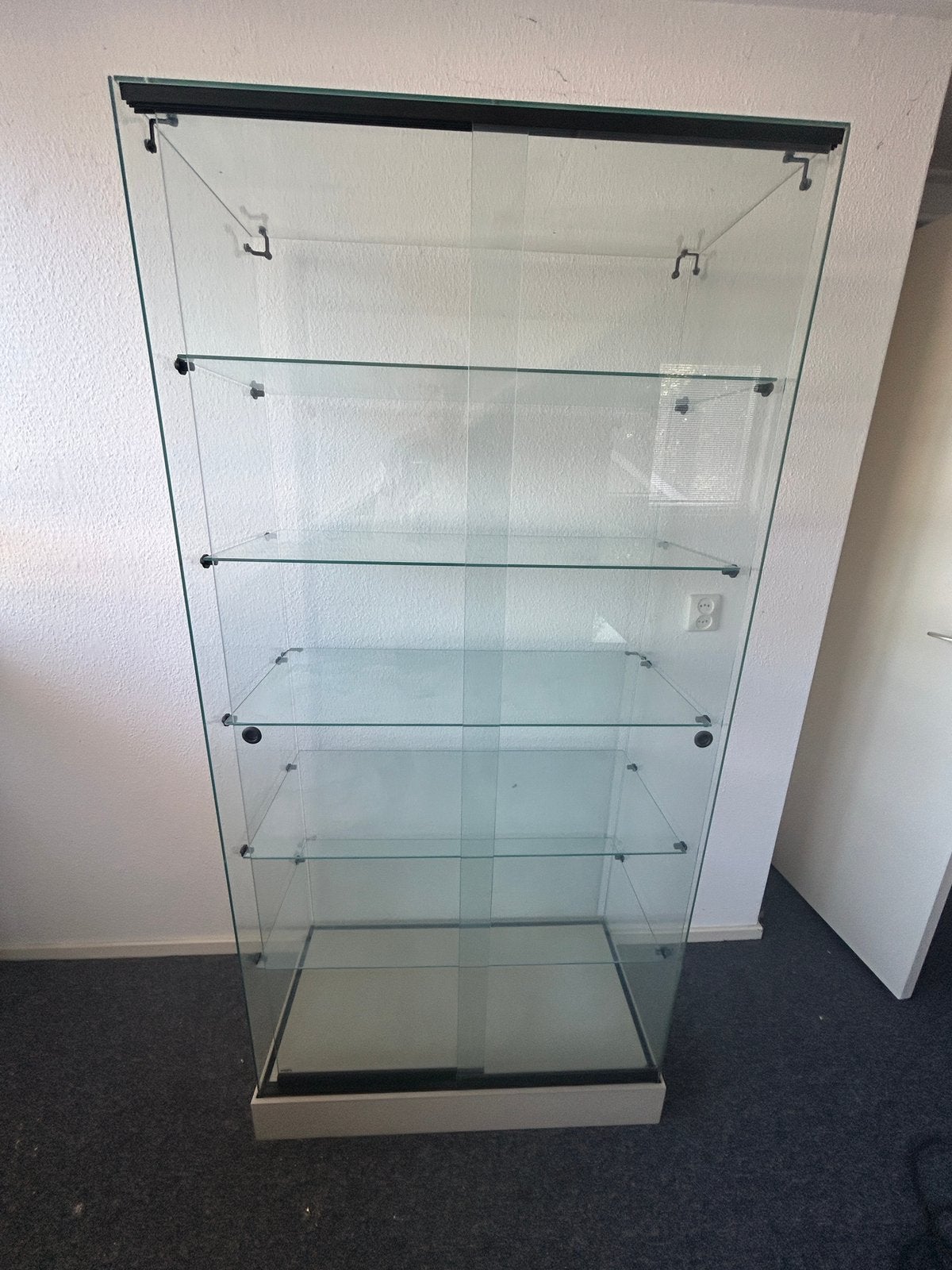 VECA design vitrinekast – glazen schuifdeuren 183h x 88b cm, Huis en Inrichting, Kasten | Vitrinekasten, Ophalen, Zo goed als nieuw
