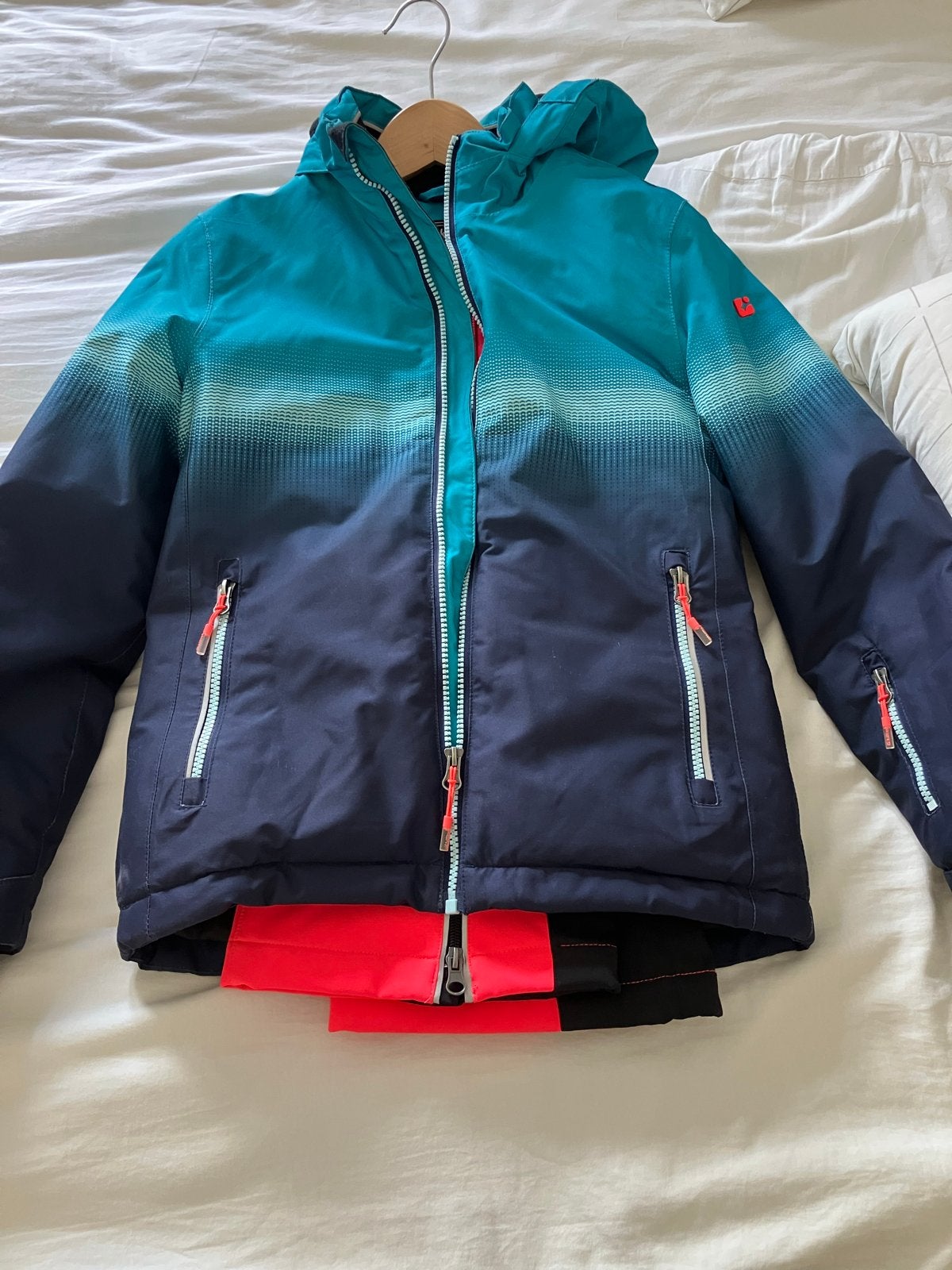 Killtec ski-jas en skibroek set - Maat 152, Kleding | Dames, Wintersportkleding, Ophalen of Verzenden, Gedragen, Maat 34 (XS) of kleiner