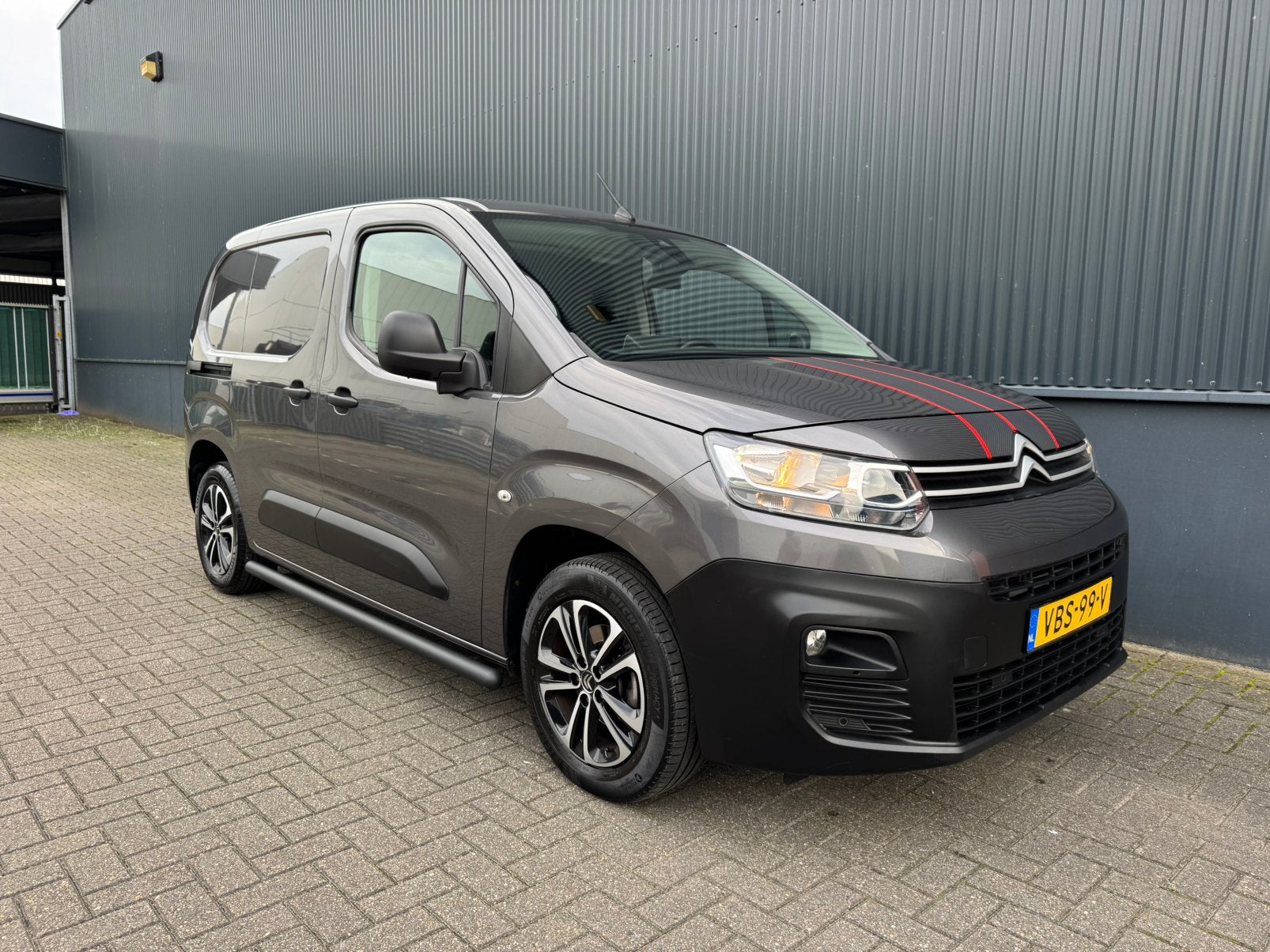Citroën Berlingo 1.6 BlueHDi Driver | Camera, Navi, Trekhaak, Auto's, Voorwielaandrijving, Dealer onderhouden, Stof, 1282 kg