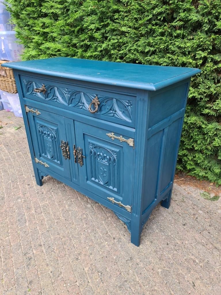 Stoer antiek kastje blauw – met mooie details, Gebruikt, Met deur(en), 50 tot 100 cm, 25 tot 50 cm