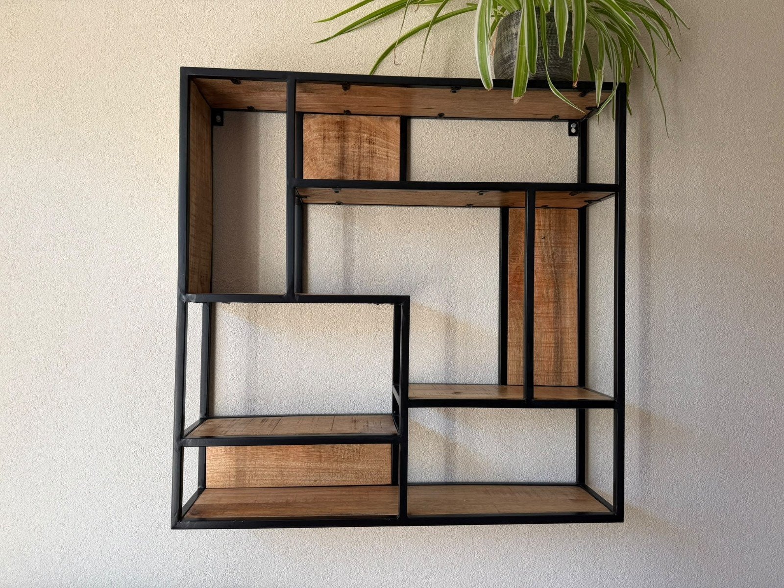Wandrek industrieel metaal en mangohout 80 x 80 cm