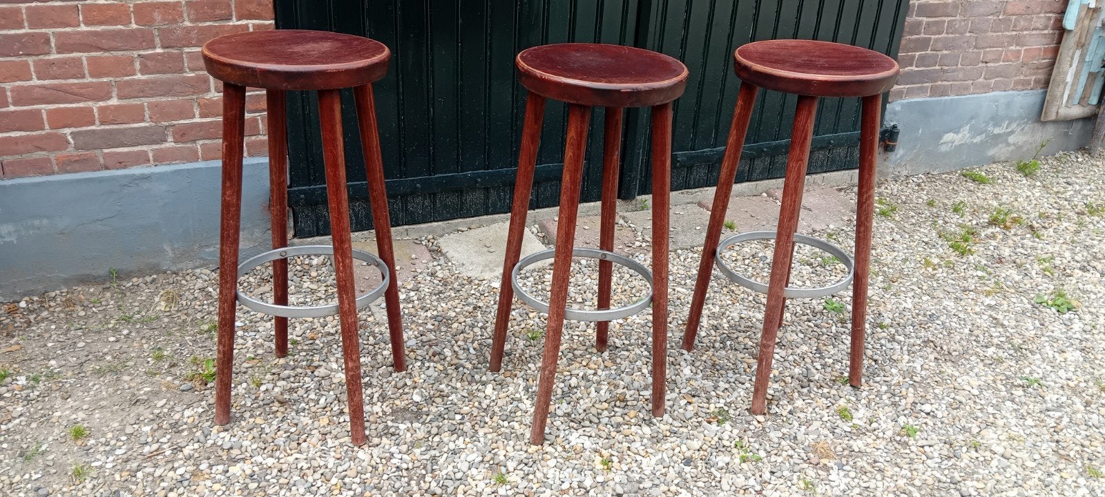 3 Vintage Franse Bistro houten  Barkrukken Jaren '70, Gebruikt, Met voetsteun, 60 tot 90 cm, Ophalen of Verzenden