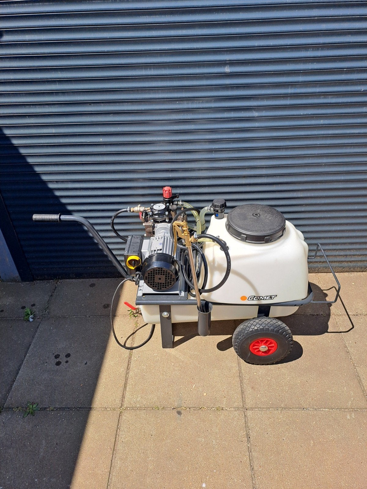 comet spuitwagen 50 liter, Tuin en Terras, Hogedrukreinigers, Ophalen, Zo goed als nieuw, Elektrisch